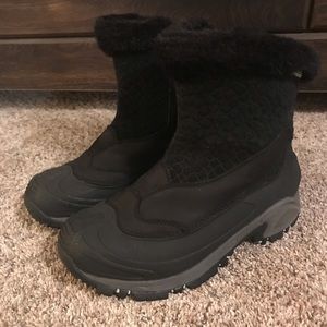 COLUMBIA WATERPROOF SNOW BOOT Black leather/suede